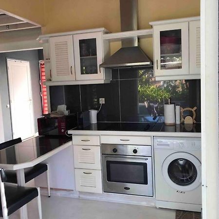 Nogent Sainte-Rose: Villa Avec Piscine Privee ภายนอก รูปภาพ